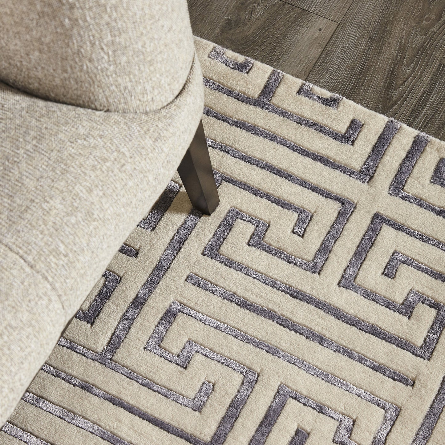 Surrey, Hand Knotted Area Rug