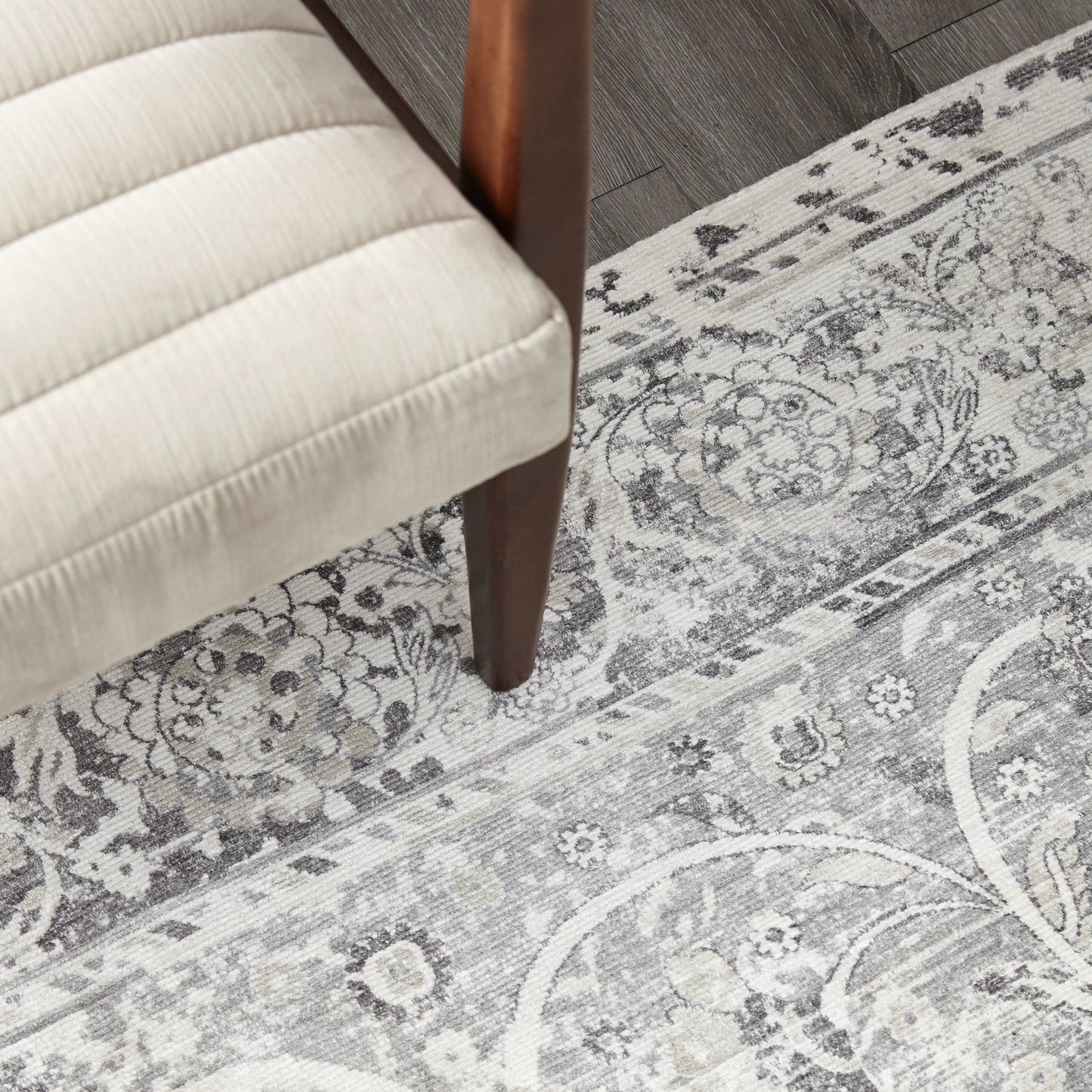 Royal, Handmade Area Rug