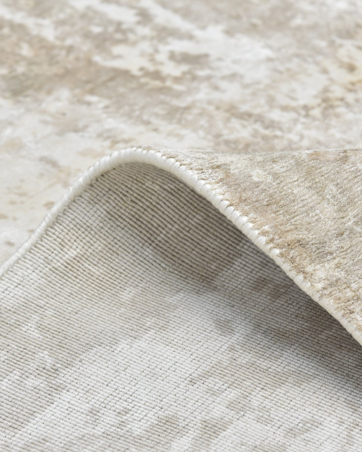 Hagues, Handmade Area Rug