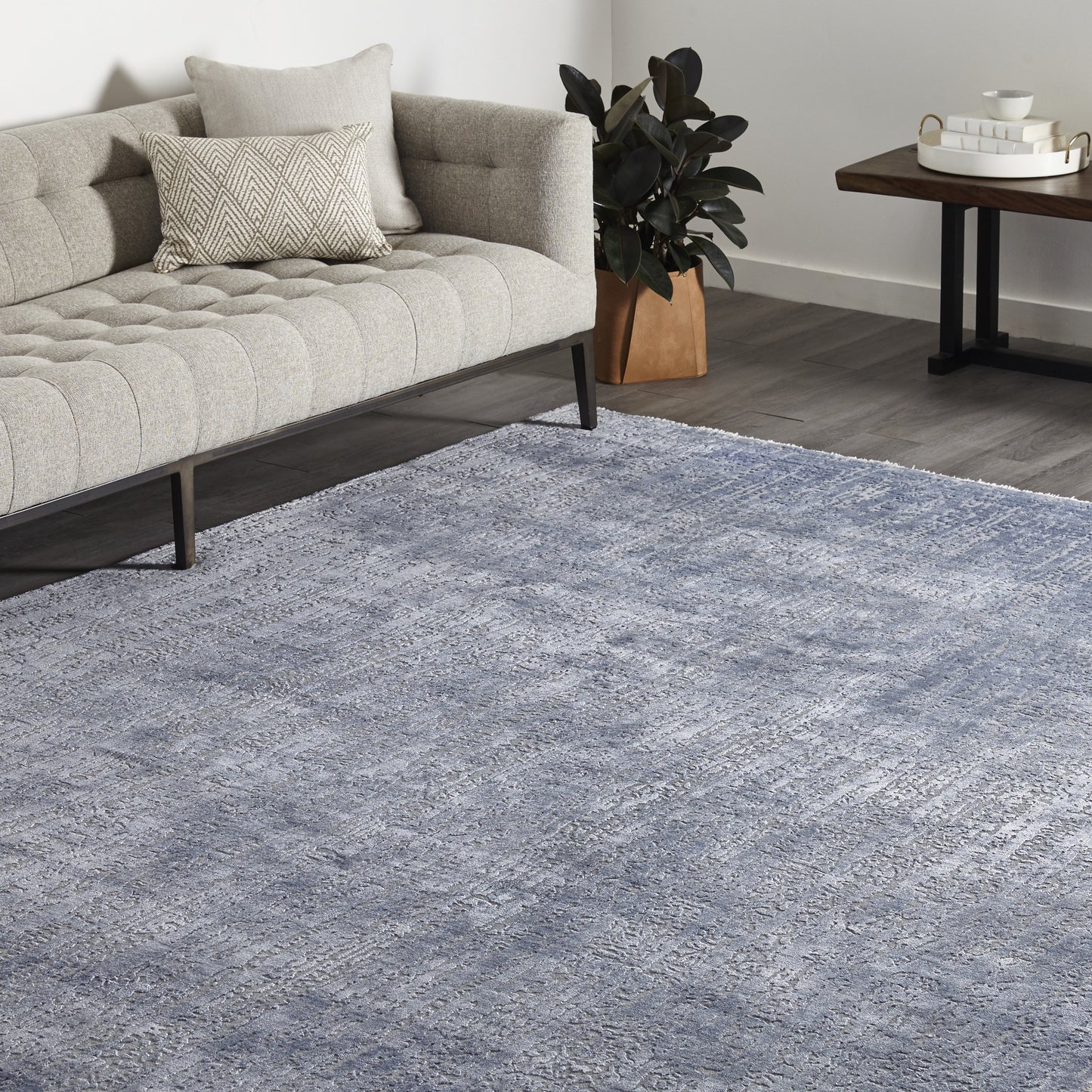 Mella, Hand Knotted Area Rug
