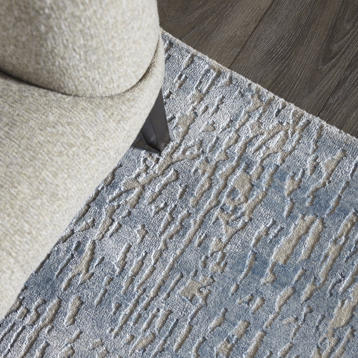 Mella, Hand Knotted Area Rug